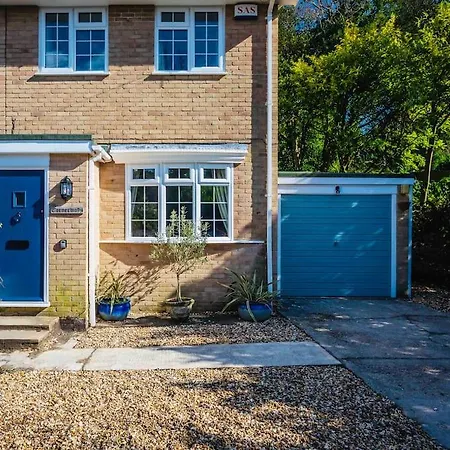 Lilliput Hideaway 5 Mins From Sandbanks Beach Poole Exterior photo